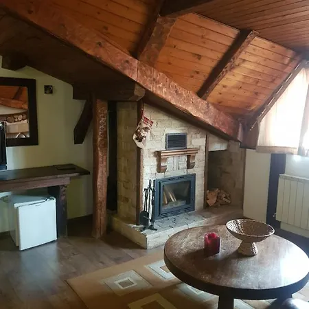 Momini Dvori Boutique