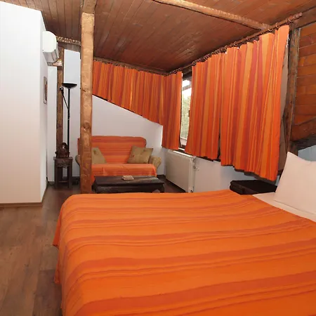 Momini Dvori Boutique ホテル