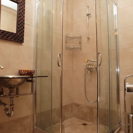 Momini Dvori Boutique Отель 3*