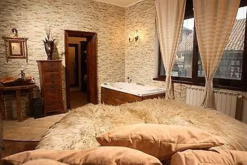 Momini Dvori Boutique Отель