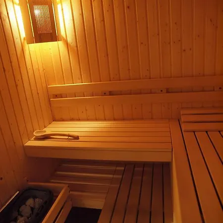 Отель Momini Dvori Boutique 3*