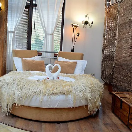 Momini Dvori Boutique Банско