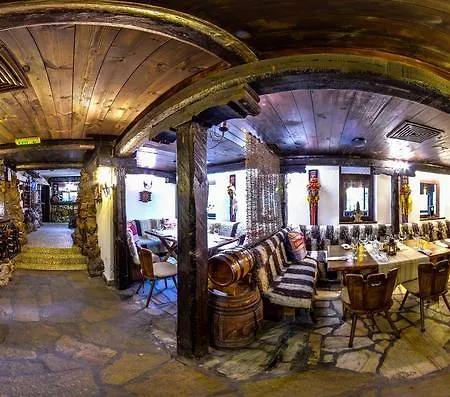 Momini Dvori Boutique מלון