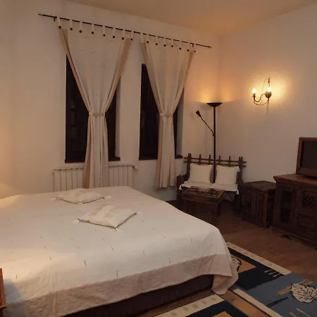 호텔 Momini Dvori Boutique 반스코