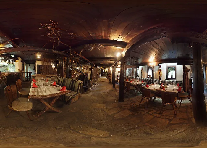 Momini Dvori Boutique 3*