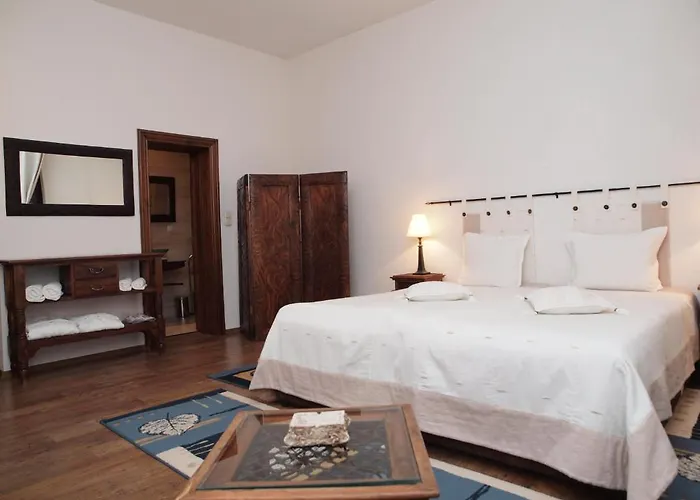 Momini Dvori Boutique מלון בנסקו