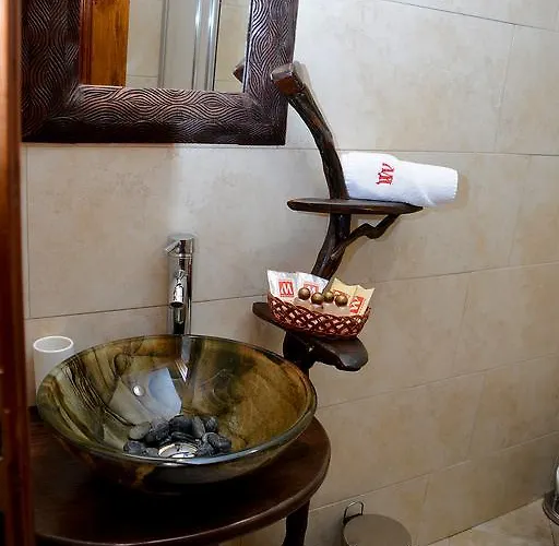 Momini Dvori Boutique בנסקו