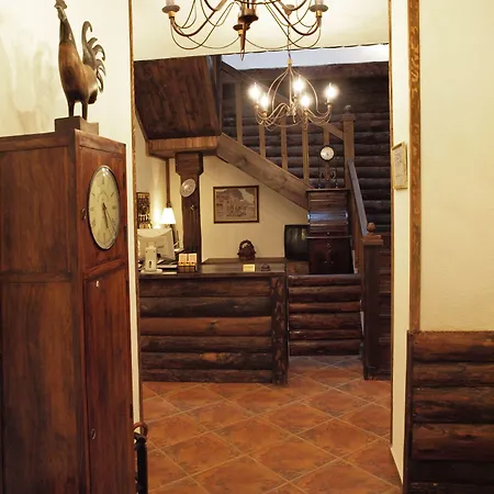 ホテル Momini Dvori Boutique バンスコ