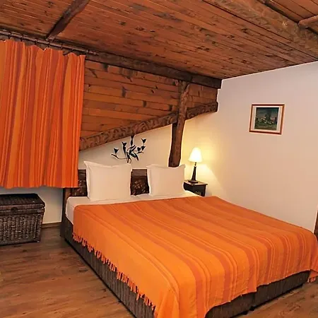 Momini Dvori Boutique 3*