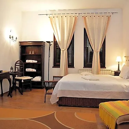 Hotel Momini Dvori Boutique 3*