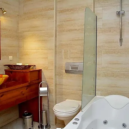 Momini Dvori Boutique Hotel 3*