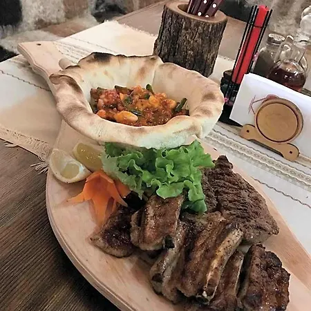 бутикова момини двори