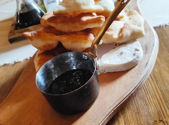 Momini Dvori Boutique 3*