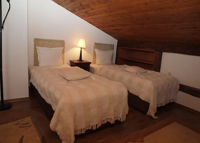 Momini Dvori Boutique Banszko