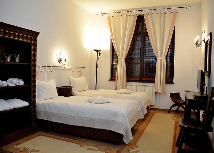 Momini Dvori Boutique